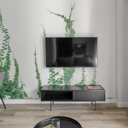 Urban Jungle Apartments By Reside Baltic VNO Exteriör bild